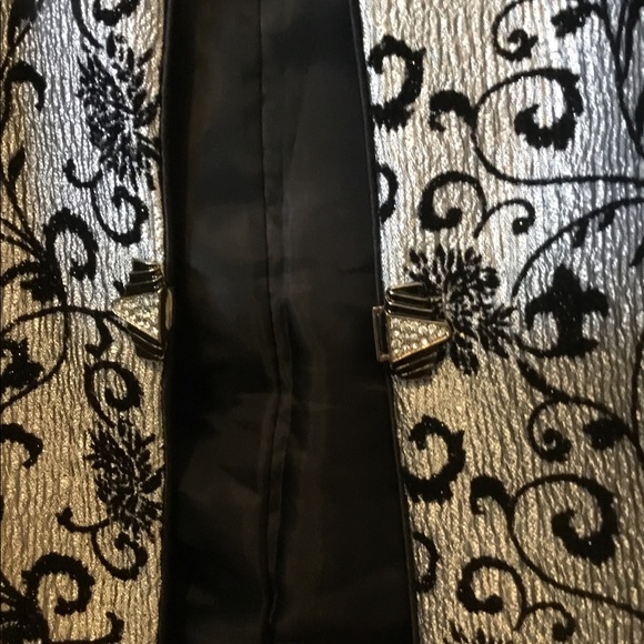 Ladies Jacket - Picture 4 of 4